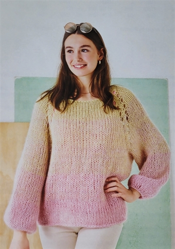 Raglansweater med 3/4 ærme i Ellen by Permin